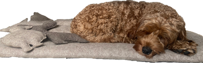 Hundekissen aus Naturwolle XL - Wollf im Schafspelz